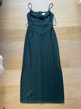 Green maxi dress